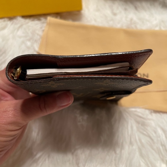 Louis Vuitton PM Agenda - Picture 4 of 9